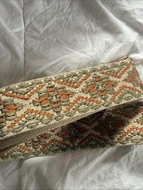 Like new! Woven Patterned adjustable bag strap in Sage Green and orange/rust